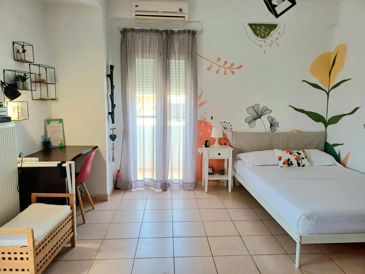 Maria'S Studio No1 In Heraklion/Wifi/Ac Exterior photo